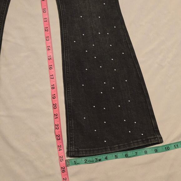 black Mid rise flare studded size 10.5 plus - Picture 7 of 8